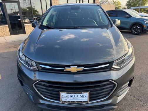 Nightfall Gray Metallic 2019 Chevrolet Trax LS