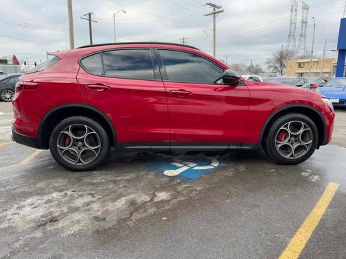 2018 Alfa Romeo Stelvio Sport