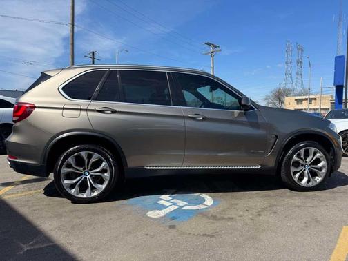 Metallic 2017 BMW X5 sDrive35i