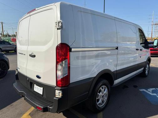 2016 Ford Transit-250 Base