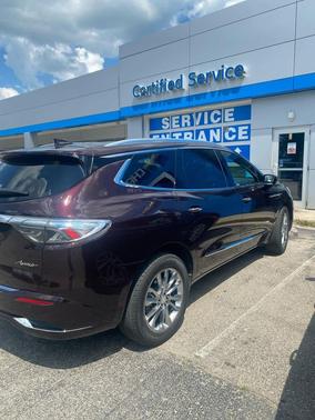 2022 Buick Enclave AWD Avenir