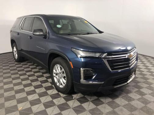 2022 Chevrolet Traverse LS