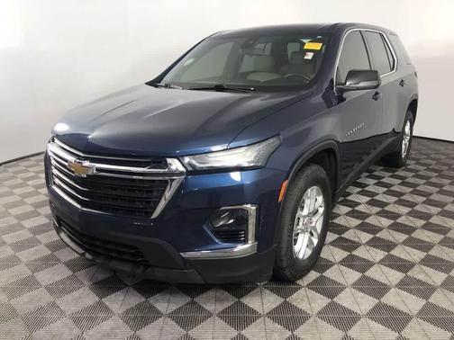 2022 Chevrolet Traverse LS