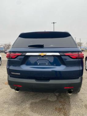2022 Chevrolet Traverse LS