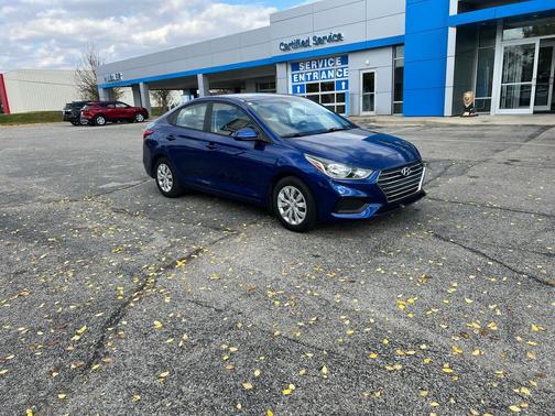 2019 Hyundai Accent SE