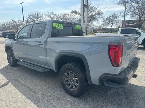 2024 GMC Sierra 1500 AT4X