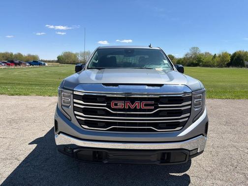 Sterling Metallic 2025 GMC Sierra 1500 SLT