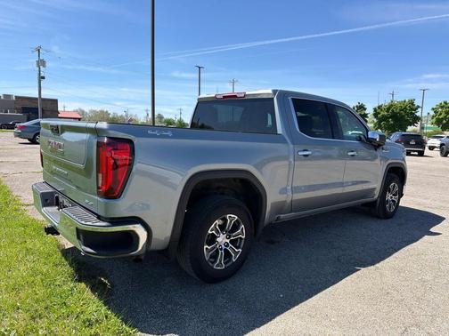 Sterling Metallic 2025 GMC Sierra 1500 SLT