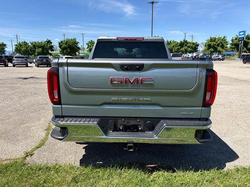 Sterling Metallic 2025 GMC Sierra 1500 SLT