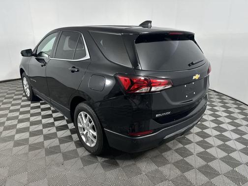 Mosaic Black Metallic 2023 Chevrolet Equinox 1LT