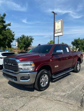 2022 RAM 2500 Laramie Crew Cab 4x4 6'4' Box