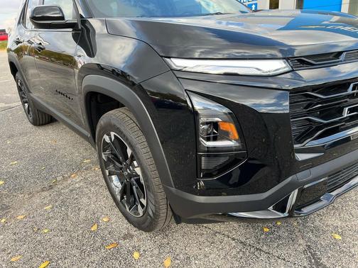 2026 Chevrolet Equinox FWD RS