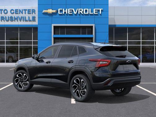 Mosaic Black Metallic 2026 Chevrolet Trax FWD 2RS