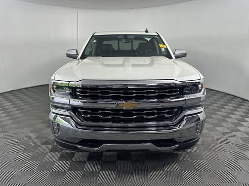 Iridescent Pearl Tricoat 2017 Chevrolet Silverado 1500 LTZ