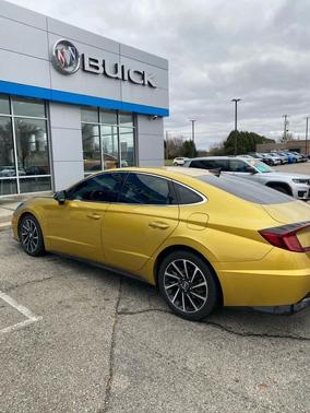 2020 Hyundai SONATA SEL Plus