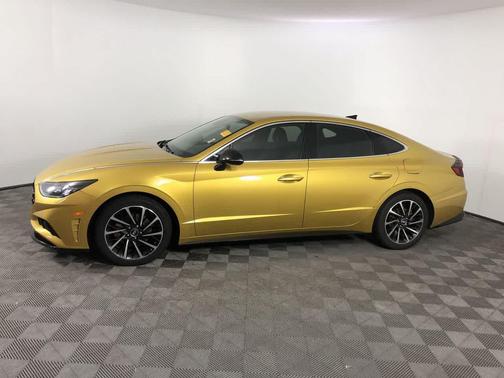 2020 Hyundai SONATA SEL Plus