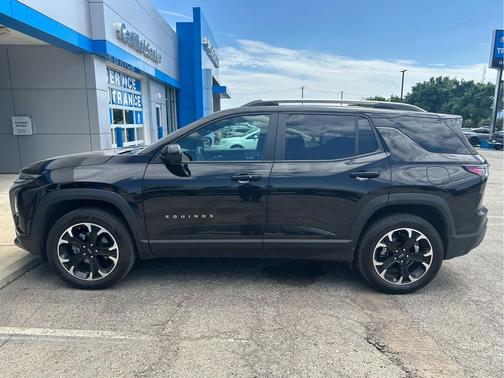 Mosaic Black Metallic 2025 Chevrolet Equinox 1LT