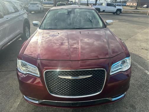 2017 Chrysler 300C Base