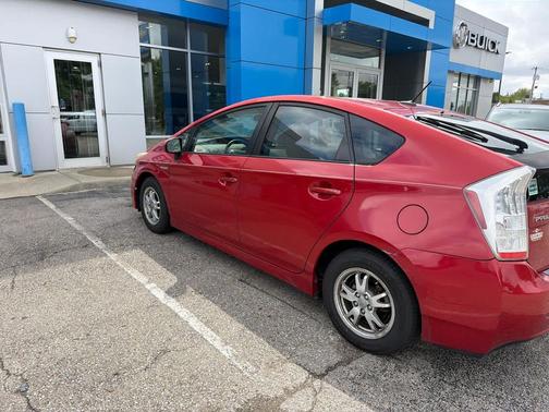 Barcelona Red Metallic 2010 Toyota Prius III