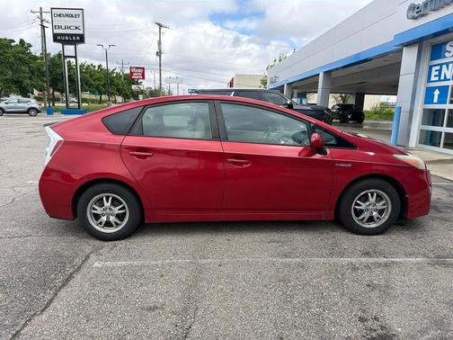 Barcelona Red Metallic 2010 Toyota Prius III