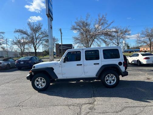 2021 Jeep Wrangler Unlimited Islander 4x4