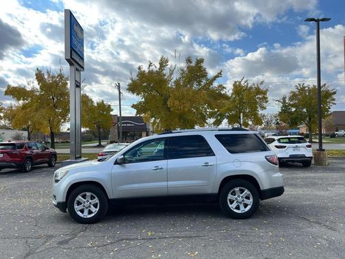 2013 GMC Acadia SLE-2