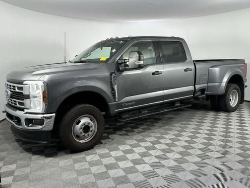2025 Ford F-350 XLT