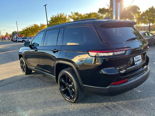 2023 Jeep Grand Cherokee L Altitude