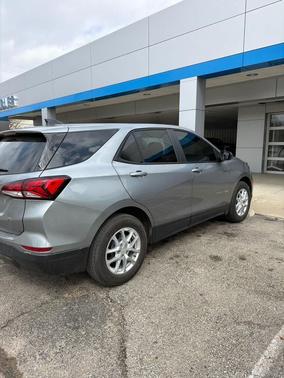 2023 Chevrolet Equinox LS