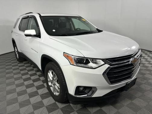 2018 Chevrolet Traverse LT Cloth