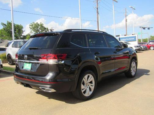2023 Volkswagen Atlas 3.6L SE w/Technology