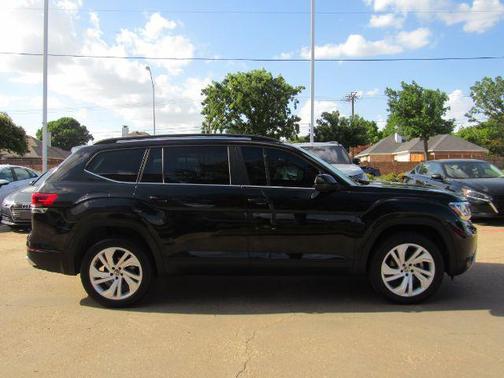 2023 Volkswagen Atlas 3.6L SE w/Technology
