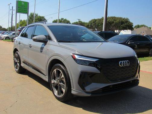 2024 Audi Q4 e-tron Premium Plus 50 quattro