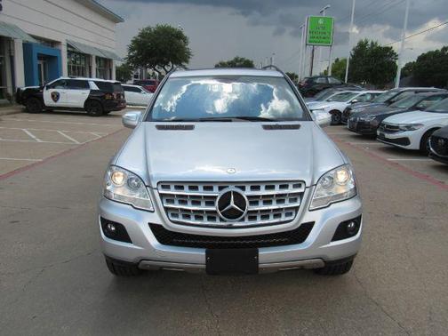 2010 Mercedes-Benz M-Class 4MATIC