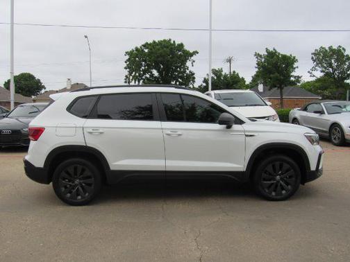 2022 Volkswagen Taos 1.5T S