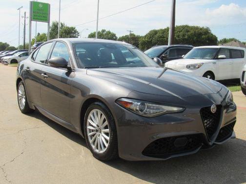 2023 Alfa Romeo Giulia Sprint RWD