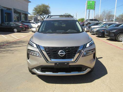 2022 Nissan Rogue Platinum
