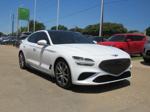 2022 Genesis G70 2.0T RWD