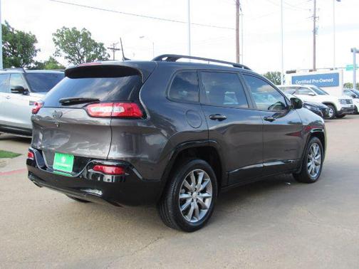 2018 Jeep Cherokee Latitude