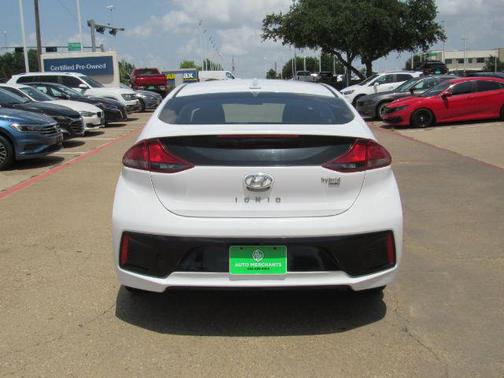 2017 Hyundai IONIQ Hybrid Blue