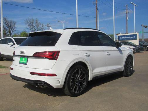2022 Audi SQ5 3.0T Premium Plus