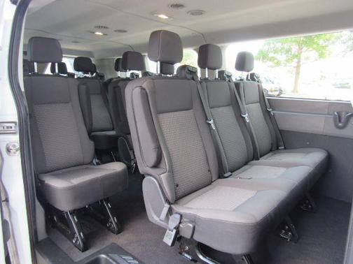 2024 Ford Transit-350 XLT