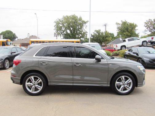 2022 Audi Q3 45 S line Premium Plus
