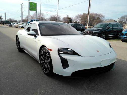 2023 Porsche Taycan Taycan