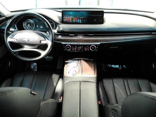 2022 Genesis G80 2.5T RWD
