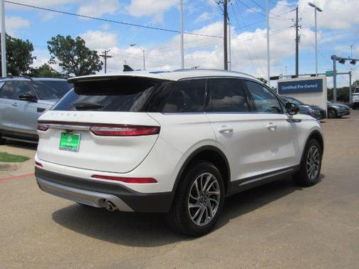2022 Lincoln Corsair Standard