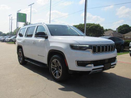 2024 Jeep Wagoneer Series II 4x2