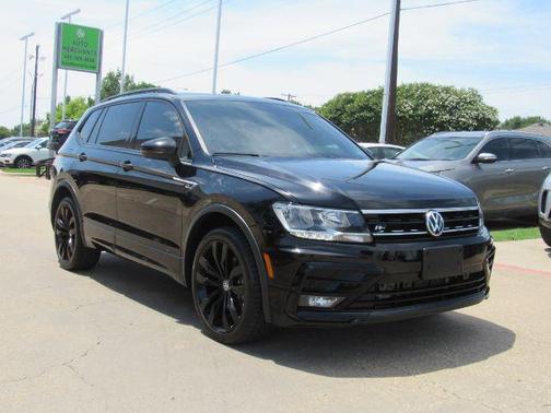 2021 Volkswagen Tiguan 2.0T SE R-Line Black