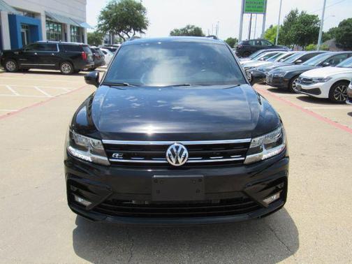 2021 Volkswagen Tiguan 2.0T SE R-Line Black