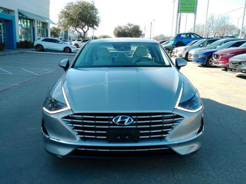 2023 Hyundai SONATA Hybrid SE